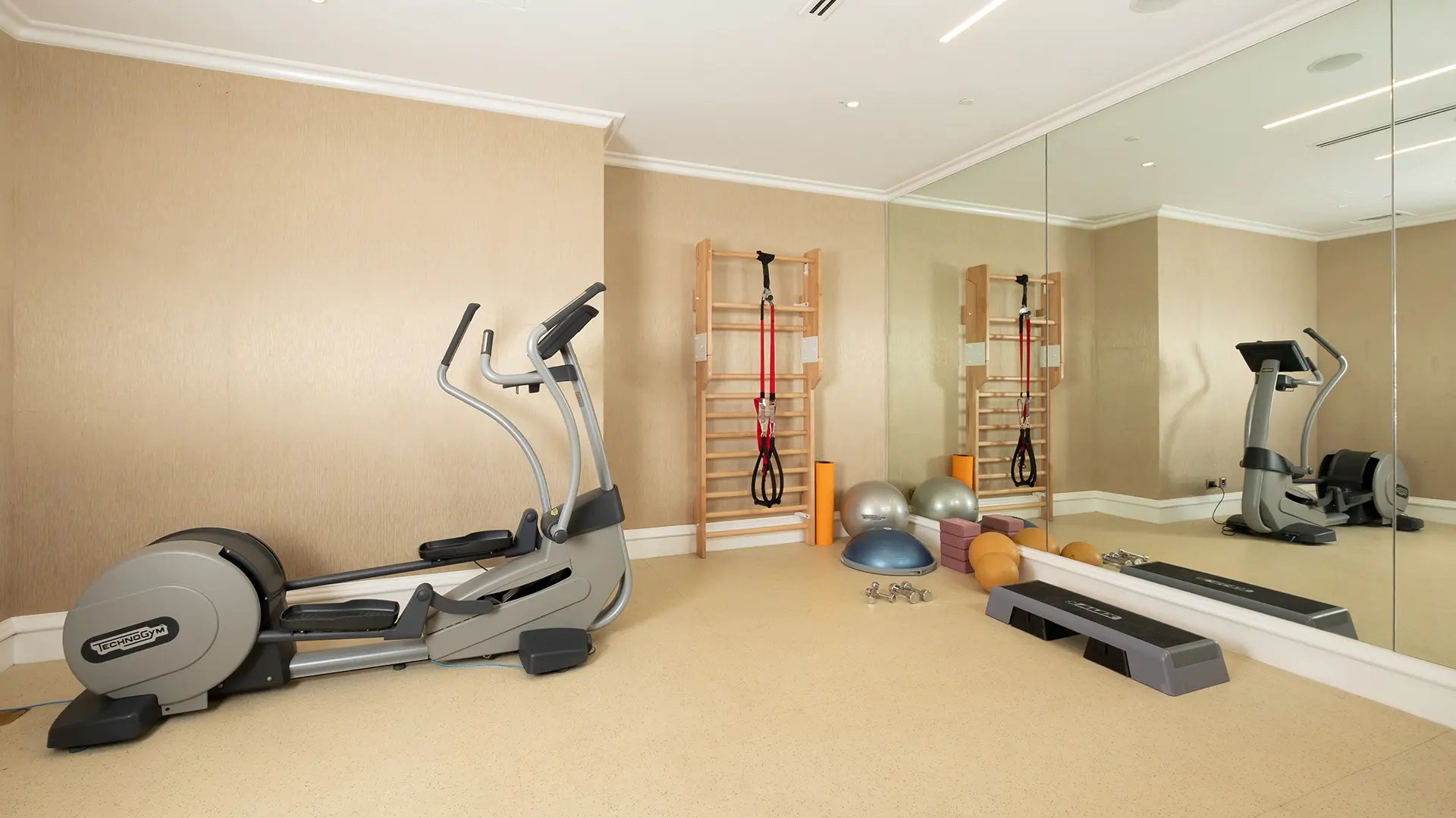 フィットネス・ジム・ルーム