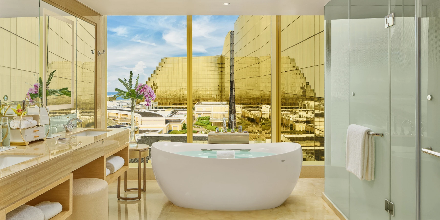 Bathtub