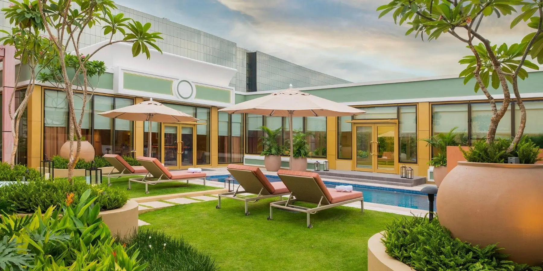 エクスペリエンス・バナー