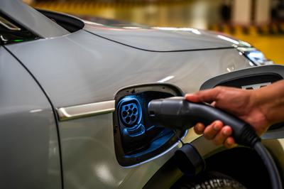 EV充電ステーション